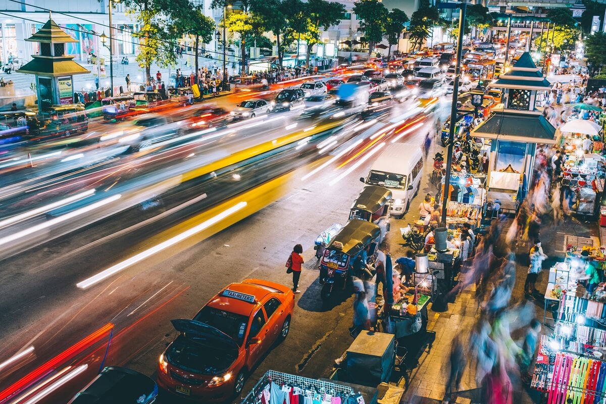 bangkok-busy-street